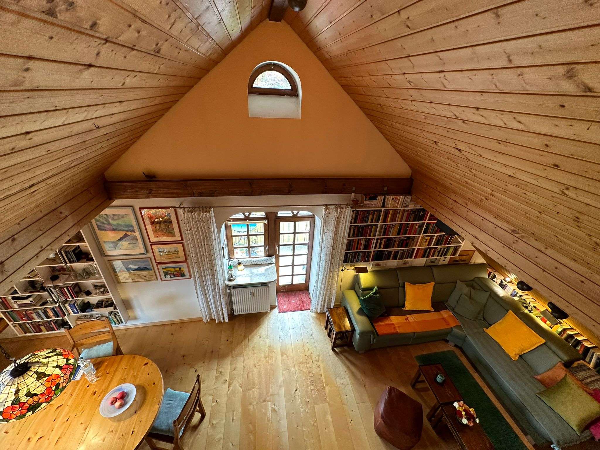 Immobilie in Schönau im Schwarzwald - Gemütliche 2 1/4 Zimmer Dachgeschosswohnung in Schönau im Schwarzwald - Bild 8