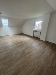 Schöne 3-Zimmer-Wohnung in der Lehmgrubensiedlung, liebevoll saniert mit Garten !