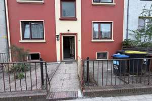 Seltene Gelegenheit: Vollständig mietfreies MFH mit großem Entwicklungspotenzial in Bremen – Die vollständige Adresse der Immobilie erhältst du vom Anbieter., 28207 Hastedt, Bremen – Vorschaubild 8