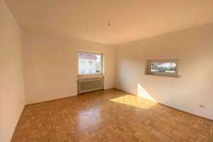 RESERVED: 5br detached house garage fireplace yard Wiesbaden-Nordenstadt / 9 min to Clay – Wiesbaden – Vorschaubild 13