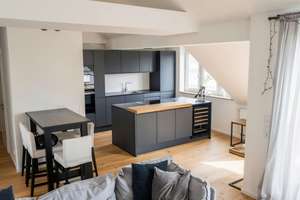 Neuwertige Dachgeschoss Wohnung über den Dächern von Neuehrenfeld! – 50823 Neuehrenfeld, Köln – Vorschaubild 1