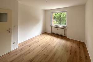 Modernisierte 3-Zimmerwohnung mit Balkon – Thüringer Str. 49, 30179 Vahrenheide, Hannover – Vorschaubild 3