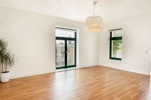 großer Südbalkon | Stellplatz | hochwertige Ausstattung - Altbaucharme in Stötteritz – 4299 Stötteritz, Leipzig – Vorschaubild 4