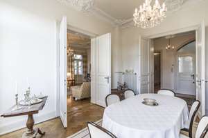 Elegante Stilaltbauwohnung in direkter Lage am Kurpark – Die vollständige Adresse der Immobilie erhältst du vom Anbieter., 65189 Nordost, Wiesbaden – Vorschaubild 5
