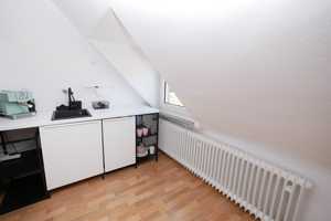 Moderne & helle 3,5-Raum-Dachgeschosswohnung mit guter Aufteilung in sehr guter Lage von Buer-Mitte – Am Spritzenhaus 3, 45894 Gelsenkirchen – Vorschaubild 4