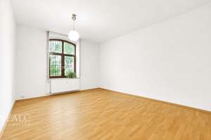 Großzügige 130 m² Erdgeschosswohnung in zentraler Lage von Düsseldorf-Pempelfort – 40211 Pempelfort, Düsseldorf – Vorschaubild 2