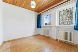 Split-Level-Reihenendhaus mit Garten und Garage. – Die vollständige Adresse der Immobilie erhältst du vom Anbieter., 28757 Schönebeck, Bremen – Vorschaubild 10