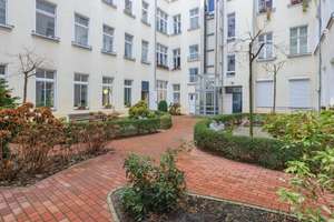 Hochwertige 3-Zimmer Dachgeschosswohnung an der Volksbühne in Berlin Mitte – Torstrasse 41, 10119 Prenzlauer Berg, Berlin – Vorschaubild 20