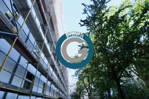 INVESTITION IN DIE ZUKUNFT - GEPFLEGTE & RUHIGE WOHNUNG - MIT SONNIGER LOGGIA & BLICK INS GRÜNE – Heinz-Bartsch-Str. 2 ll, 10407 Prenzlauer Berg, Berlin – Vorschaubild 1