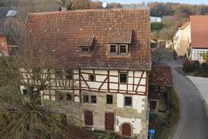 Seltene Gelegenheit: Denkmalgeschütztes Fachwerkhaus mit Charme – Die vollständige Adresse der Immobilie erhältst du vom Anbieter., 96184 Rentweinsdorf – Vorschaubild 2