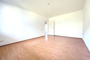 Renovierte, großzügige 3-Zi-Whg. mit EBK & Loggia – Lister Kirchweg 57B, 30163 List, Hannover – Vorschaubild 12