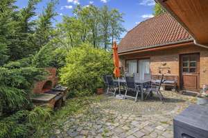 Charmantes Einfamilienhaus mit 1.047 m² großem Grundstück 
& vielseitigem Platzangebot in Waldrandl – Die vollständige Adresse der Immobilie erhältst du vom Anbieter., 25524 Itzehoe – Vorschaubild 13