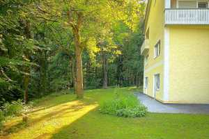 Großzügiges Mehrfamilienhaus mit Villa-Charakter – Idyllisches Wohnen in ruhiger Lage von Winzer – Deggendorf (Kreis) – Vorschaubild 1