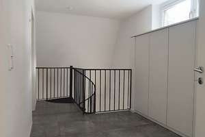 ++ GRÜNES KLEINOD + IM HERZEN VON SCHLACHTENSEE + GARTEN + DACHTERRASSE + TIEFGARAGE +  SANIERT ++ – Breisgauer Straße 45A, 14129 Zehlendorf, Berlin – Vorschaubild 29