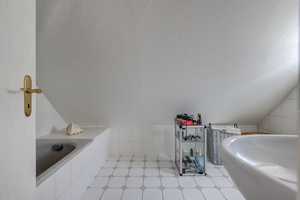 Geschmackvolle 3-Zimmer-Wohnung in Berlin Schöneberg – Berlin – Vorschaubild 6