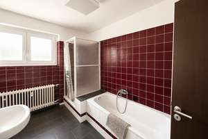 4-Zimmer-Wohnung mit Dachterrasse! Gerne auch für WGs! – Bleichstraße 2, 89077 Weststadt, Ulm – Vorschaubild 7