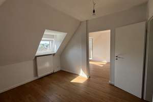 Dachgeschoßwohnung nähe Siegfriedplatz – Die vollständige Adresse der Immobilie erhältst du vom Anbieter., 33615 Mitte, Bielefeld – Vorschaubild 6