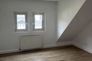 Großzügige und helle 2-Zi. Wohnung im Dachgeschoss – Frankenstraße 24, 65183 Westend / Bleichstraße, Wiesbaden – Vorschaubild 3