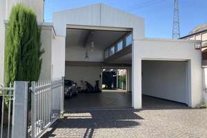 Luxuriöses Garagenhaus - von Privat - 