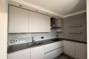Moderne, helle 4-Zimmer-Wohnung in grüner Lage mit Blick in den Kaiserpark (Nähe Stadtwald) – Schönwasserstraße 228, 47800 Bockum, Krefeld – Vorschaubild 7