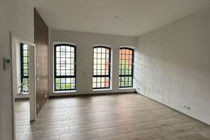 2-Zimmer- Loftwohnung mit Dachterrasse und Stellplatz  – Schützenstraße 39A, 42659 Solingen-Mitte, Solingen – Vorschaubild 2