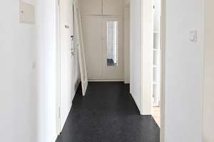 Charmantes Appartement mit Süd-Balkon und großzügiger Wohnküche – Karl-Schmolz-Str. 2, 80997 Allach, München – Vorschaubild 8