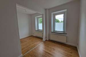 Großzügige Maisonettewohnung mit Terrasse, zwei Bädern und Eckbadewanne in Leipzig-Holzhausen – Die vollständige Adresse der Immobilie erhältst du vom Anbieter., 4288 Holzhausen, Leipzig – Vorschaubild 10