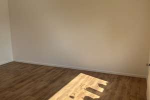Helle und moderne 2-Zimmer Wohnung, 64 m², zentral gelegen auf der Altendorfer Straße – Altendorfer Straße 591, 45355 Schönebeck, Essen – Vorschaubild 3
