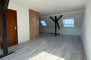 Vermietete Dachgeschosswohnung als Kapitalanlage in Düsseldorf-Flingern – 40233 Flingern Süd, Düsseldorf – Vorschaubild 4