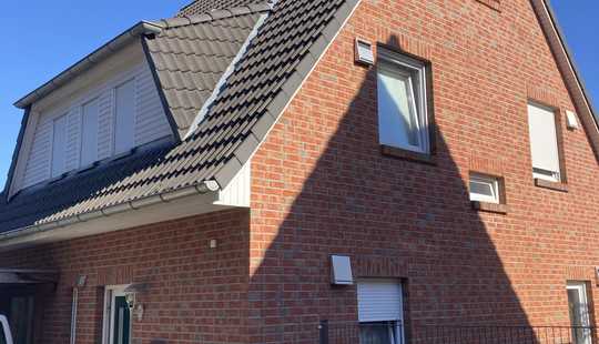 Bild von Einfamilienhaus mit tollem Garten