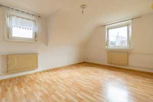 Großzügiges Einfamilienhaus mit Potenzial zum Zweifamilienhaus – Böblingen (Kreis) – Vorschaubild 14