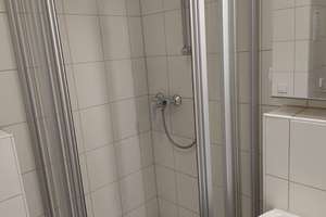 Top sanierte, charmante, helle 2 Zim.-Whg. mit Balkon + kl. separater Küche in der List. – Die vollständige Adresse der Immobilie erhältst du vom Anbieter., 30655 List, Hannover – Vorschaubild 8