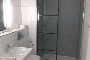 TOP Lage! 2-Zimmer mit Balkon, EBK, Parkett, Aufzug, nördlichen Innstadt – Die vollständige Adresse der Immobilie erhältst du vom Anbieter., 6108 Nördliche Innenstadt, Halle (Saale) – Vorschaubild 7