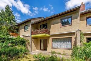Reihenhaus in Bestlage zwischen Thielplatz und Dahlem-Dorf mit Garage