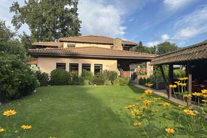 Wohnen wie im Urlaub: Mediterraner Bungalow in Blankenfelde-Mahlow – Die vollständige Adresse der Immobilie erhältst du vom Anbieter., 15831 Blankenfelde-Mahlow – Vorschaubild 1