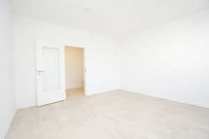 Große ebenerdige Dusche / Erstbezug nach Sanierung – Zschopauer Str. 118, 9126 Bernsdorf, Chemnitz – Vorschaubild 6