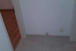 Freundliche 2-Zimmer-Wohnung zur Miete in Essen – Brauerstr. 18, 45128 Südviertel, Essen – Vorschaubild 2