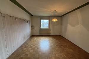 Rohdiamant in Eisingen: Einfamilienhaus in guter Lage mit Entwicklungspotenzial – Die vollständige Adresse der Immobilie erhältst du vom Anbieter., 97249 Eisingen – Vorschaubild 26