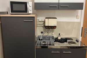 Gemütliche, möblierte Studentenwohnung, inklusive aller Nebenkosten! direkt am Ponttor – Pontstrasse 176, 52062 Ponttor, Aachen – Vorschaubild 1