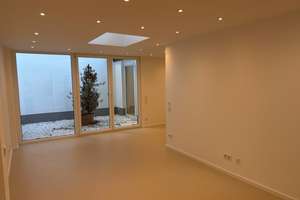 Exklusive Designerwohnung mit Atrium in Bestlage der Kölner Altstadt, direkt am Rhein! – Die vollständige Adresse der Immobilie erhältst du vom Anbieter., 50676 Altstadt/Süd, Köln – Vorschaubild 4