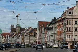 Bismarkviertel-Augsburg! Zentral, beste Lage! Dachfläche ca. 280 m² für Traumwohnung! – Die vollständige Adresse der Immobilie erhältst du vom Anbieter., 86159 Bahnhofs-, Bismarckviertel, Augsburg – Vorschaubild 9