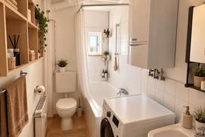 Viel Platz in bester Lage: 3-Zimmer-Wohnung mit 69 m² in der Maxvorstadt – 80333 Augustenstraße, München – Vorschaubild 10
