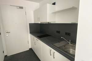 Möbliertes Studentenapartment in zentraler Lage – Peterstraße 36, 90478 Ludwigsfeld, Nürnberg – Vorschaubild 3
