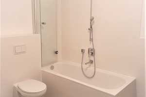 Oase in Weißensee, 2 Zimmer, 56 m², Parkett Eiche, EBK, Fußboden Hzg., Balkon – Gäblerstraße 62, 13086 Berlin – Vorschaubild 5