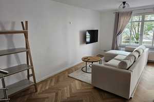Frisch sanierte, stilvoll möblierte 3-Zimmer-Maisonette in ruhiger Innenhoflage mit 2 Balkonen – Thalkirchner Straße 27a, 80337 München – Vorschaubild 4