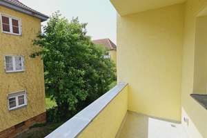 machen Sie Ihren Balkon zum Wintermärchen – Pettenkoferstr. 22, 39124 Neue Neustadt, Magdeburg – Vorschaubild 1