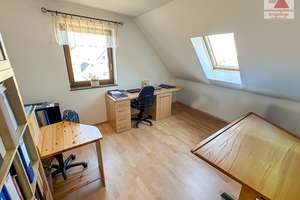 Einfamilienhaus mit großem Garten, Terrasse, Garage und Photovoltaikanlage in Jahnsdorf bei Chemnitz – Die vollständige Adresse der Immobilie erhältst du vom Anbieter., 9387 Jahnsdorf/Erzgebirge – Vorschaubild 17