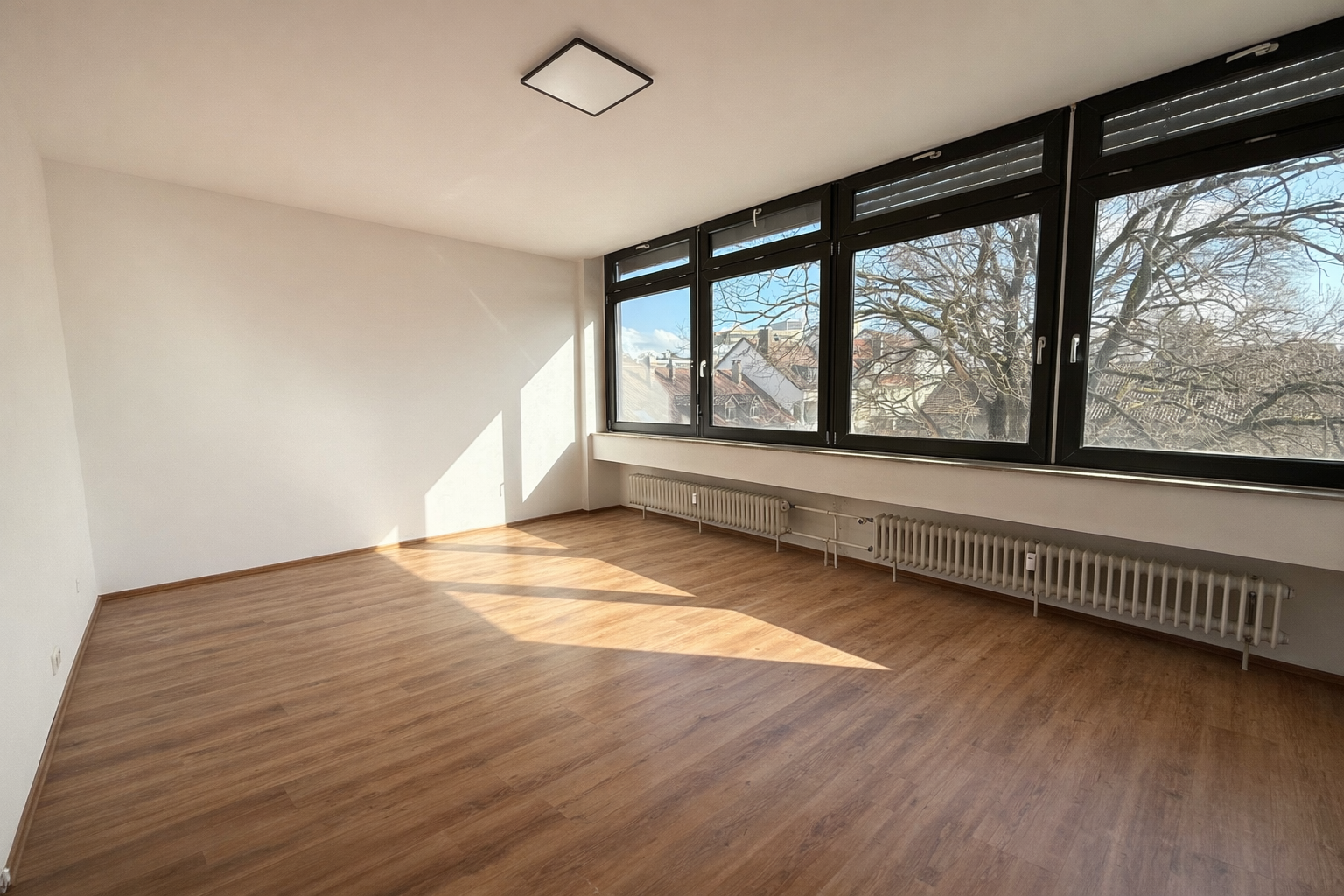 2,5-Zimmer-Wohnung direkt in der Sindelfinger City, Böblingen Kreis – Bild 3