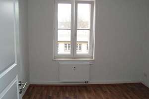 **  Großzügige 5-Zimmerwohnung mit Balkon, Wannenbad und Abstellraum in Toplage ** – Hans-Sachs-Straße 33, 9126 Lutherviertel, Chemnitz – Vorschaubild 6
