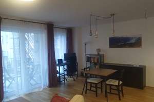 Moderne 2-Zimmer-Wohnung im 2. OG mit Balkon in Mainz-Altstadt – Die vollständige Adresse der Immobilie erhältst du vom Anbieter., 55116 Altstadt, Mainz – Vorschaubild 2